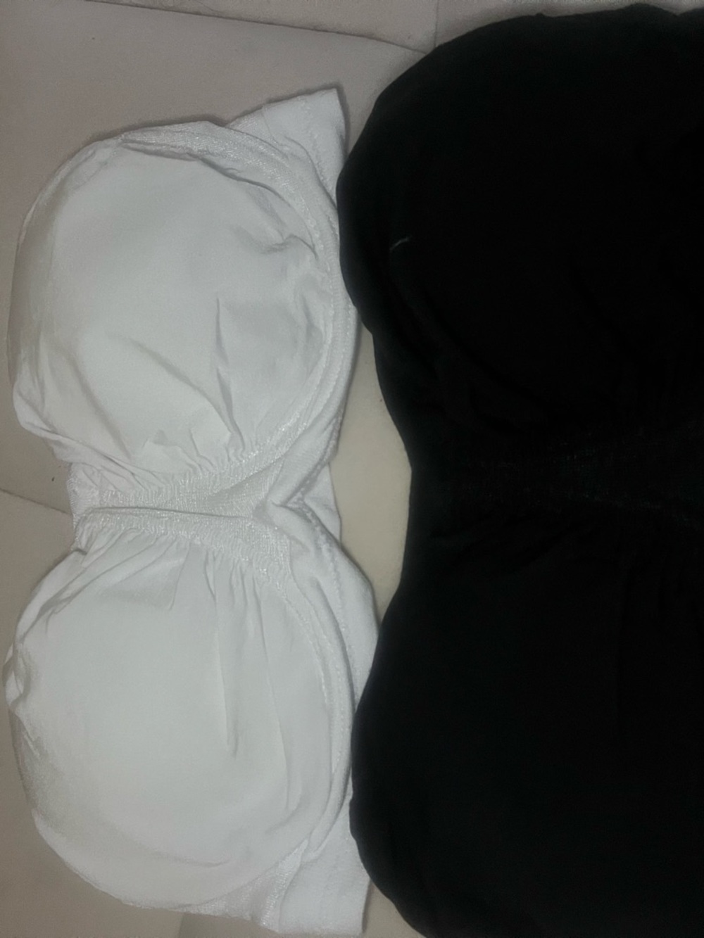 2pk Ronda Shear Strapless Bandeau Bras in White and Black- New no tags